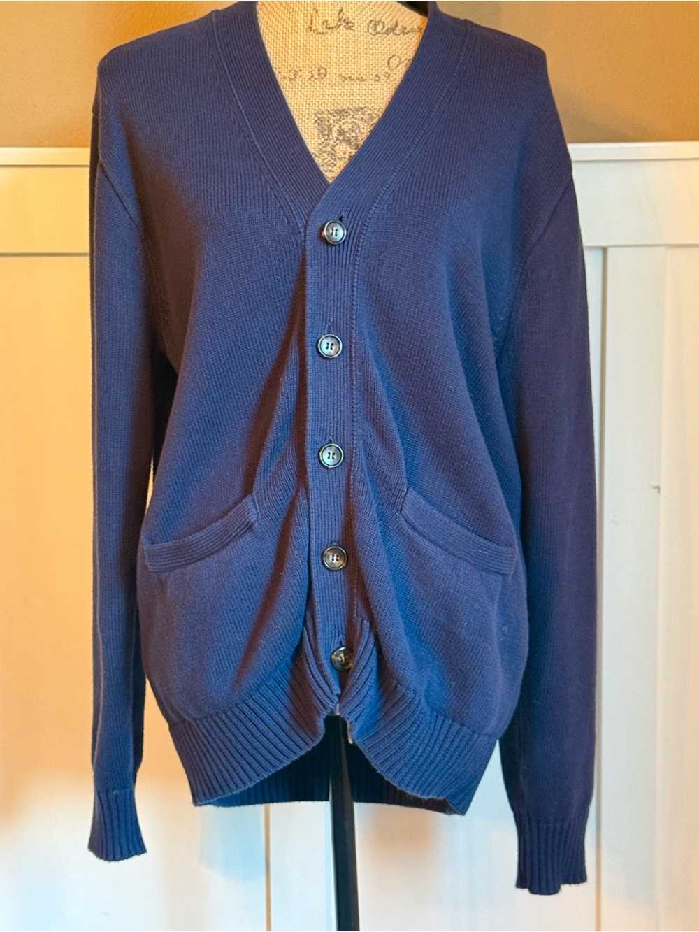 J.Crew Men’s Heritage 100% Cotton V-neck Cardigan Size M